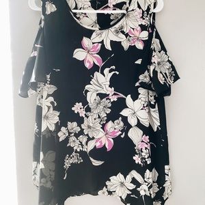 Women’s Sami and Jo blouse black and purple floral size large